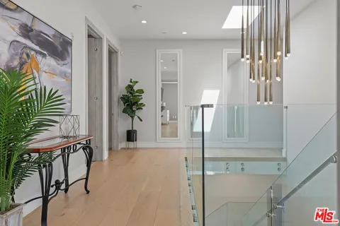 $16,999 | 13812 Cumpston Street, Sherman Oaks, CA 91401