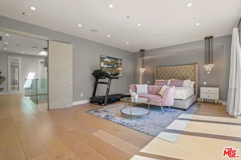 $16,999 | 13812 Cumpston Street, Sherman Oaks, CA 91401