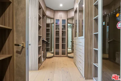 $16,999 | 13812 Cumpston Street, Sherman Oaks, CA 91401