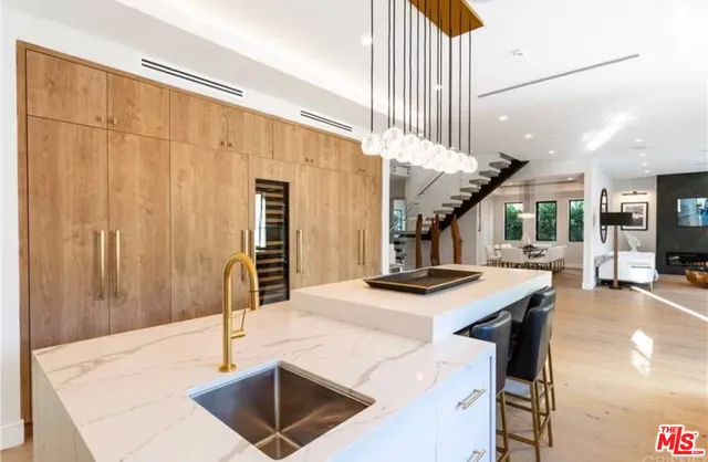 $20,000 | 13812 Cumpston Street, Sherman Oaks, CA 91401