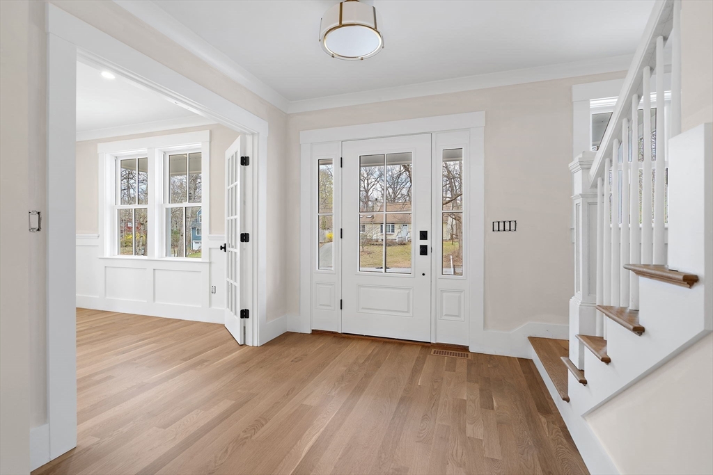 105 Prescott Road Concord, MA 01742 - Photo 2 of 33