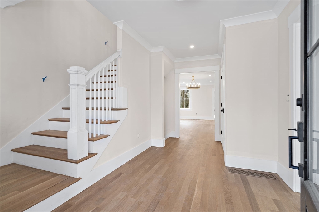 105 Prescott Road Concord, MA 01742 - Photo 3 of 33