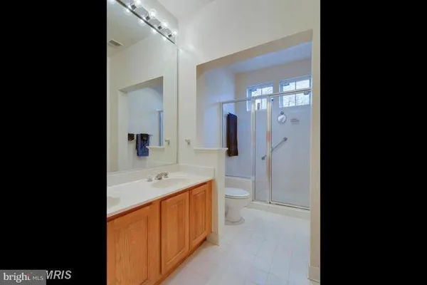 $2,400 | 7037 Haycock Road, Unit A, Falls Church, VA 22043