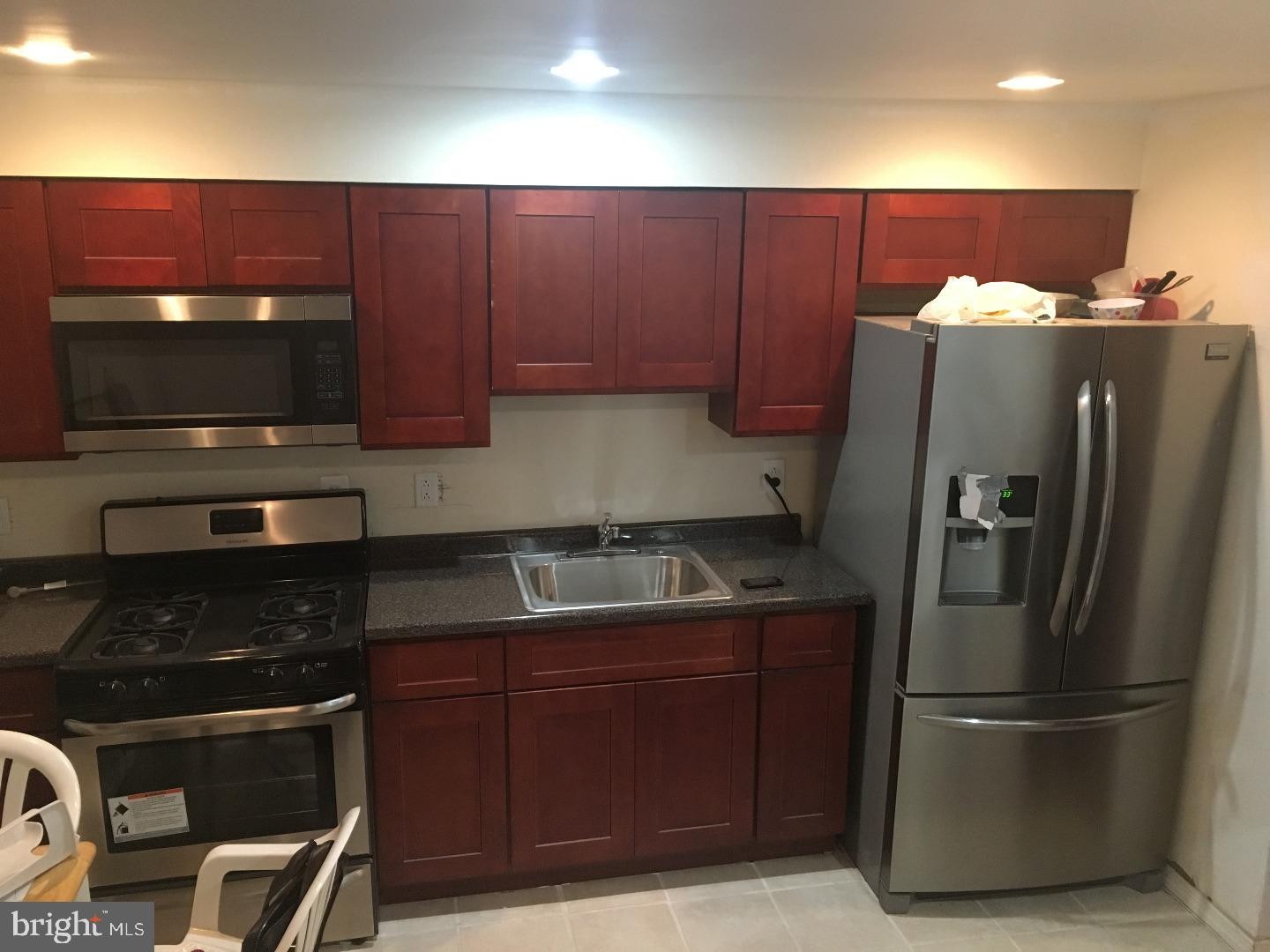 2120 Ellsworth Street Philadelphia, PA 19146 - Photo 3 of 17