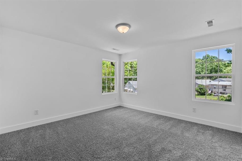 305 Beach Street High Point, NC 27260 - Photo 17 of 31