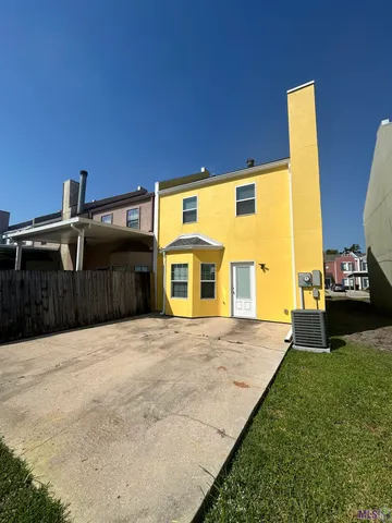 $195,000 | 208 Rue De Iberville, Houma, LA 70360