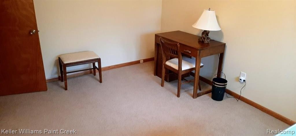 1771 Barr Road Oxford, MI 48370 - Photo 8 of 24