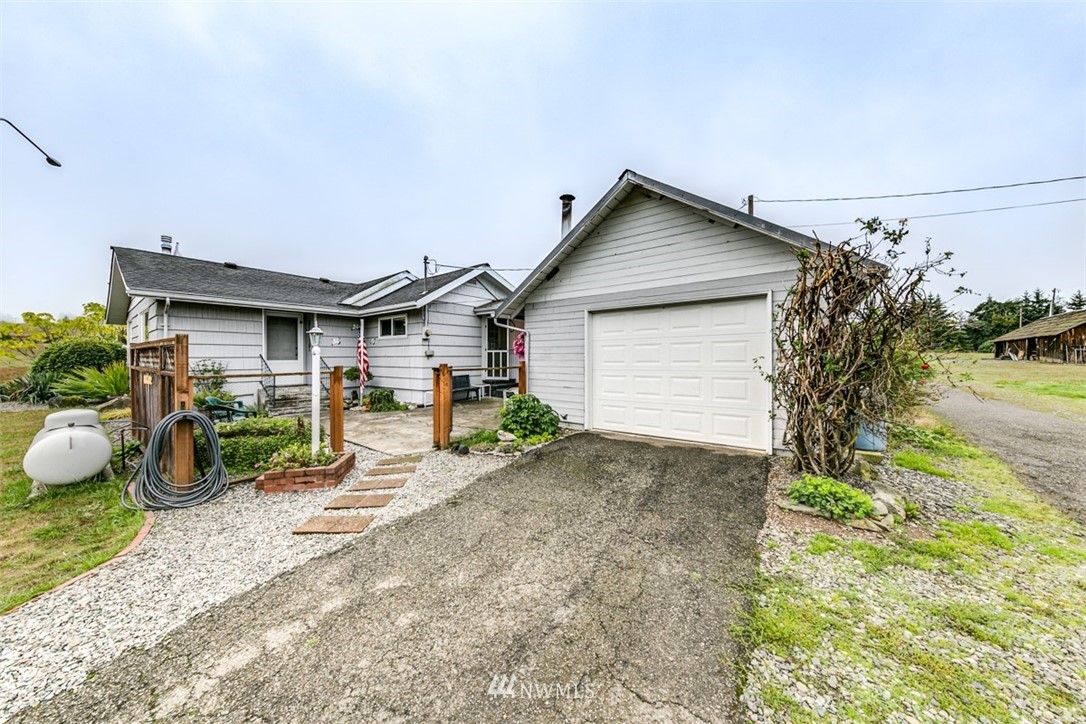 23 Lewis Road Port Angeles, WA 98362 - Photo 1 of 25 Gallery Image 1