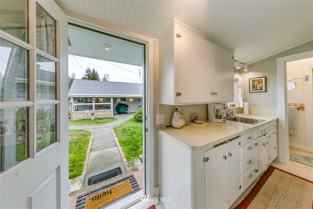 23 Lewis Road Port Angeles, WA 98362 - Photo 14 of 25 Gallery Image 14