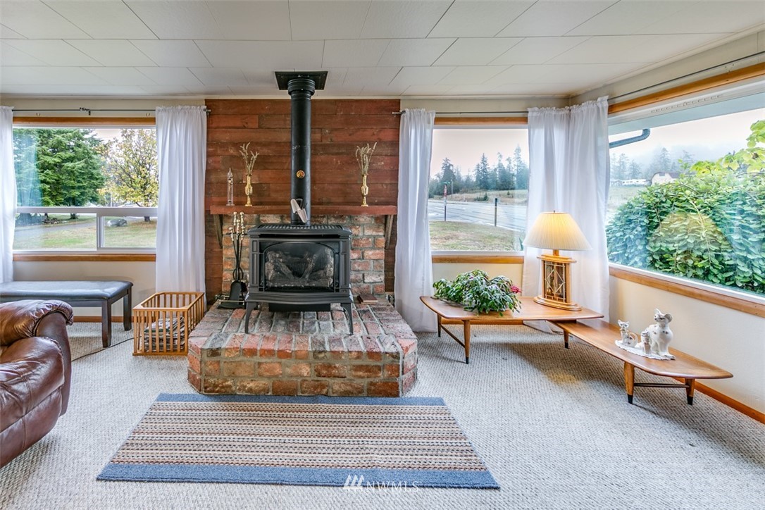 23 Lewis Road Port Angeles, WA 98362 - Photo 4 of 25 Gallery Image 4