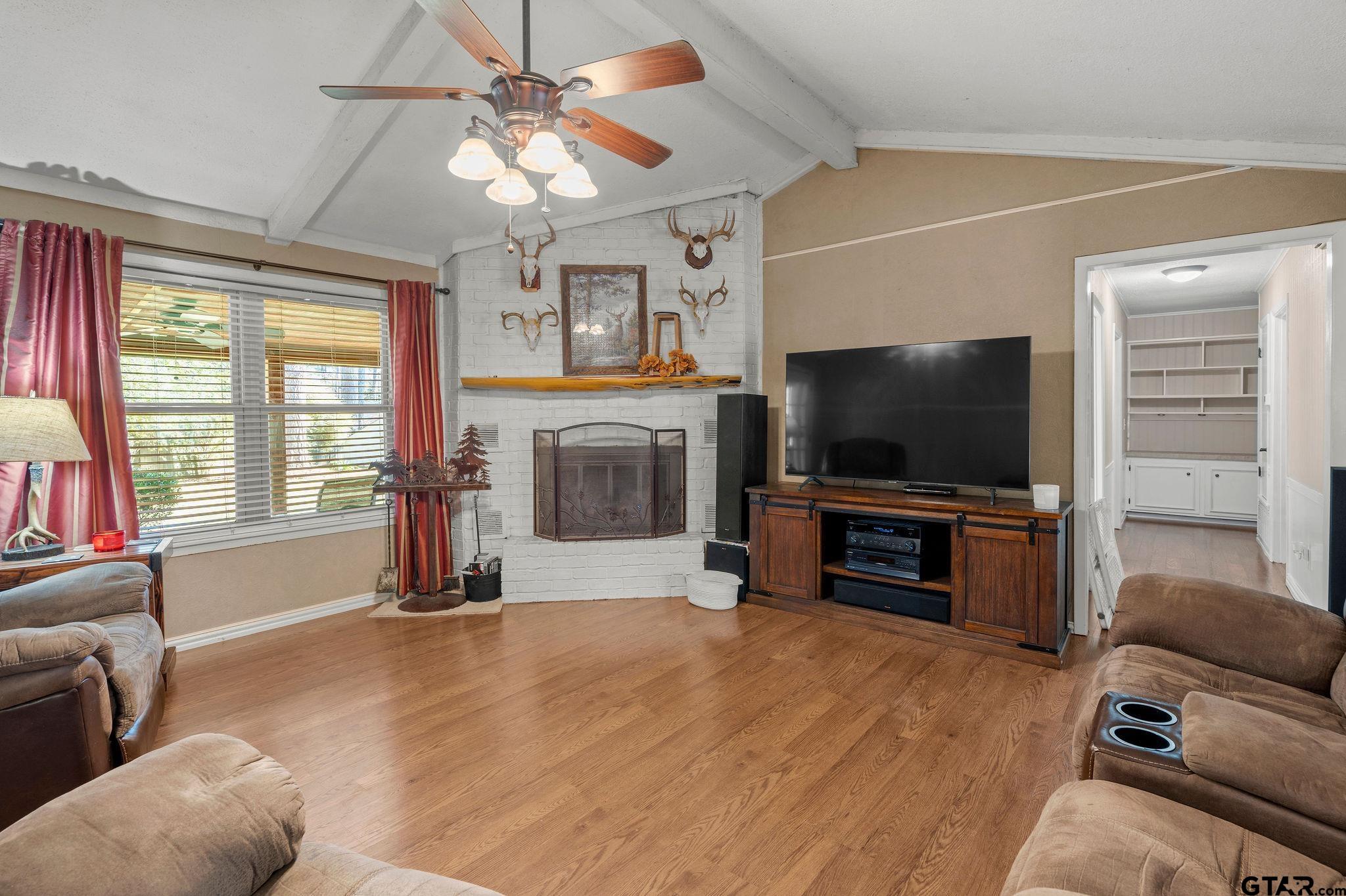 321 Jefferson Street Lone Star, TX 75668 - Photo 2 of 36