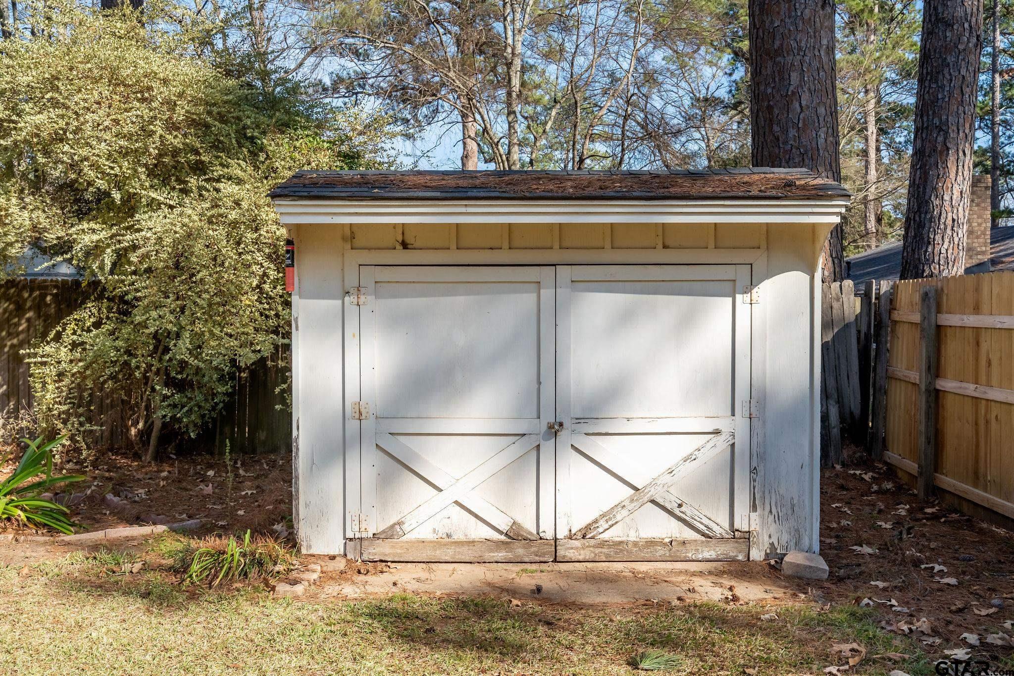 321 Jefferson Street Lone Star, TX 75668 - Photo 23 of 36