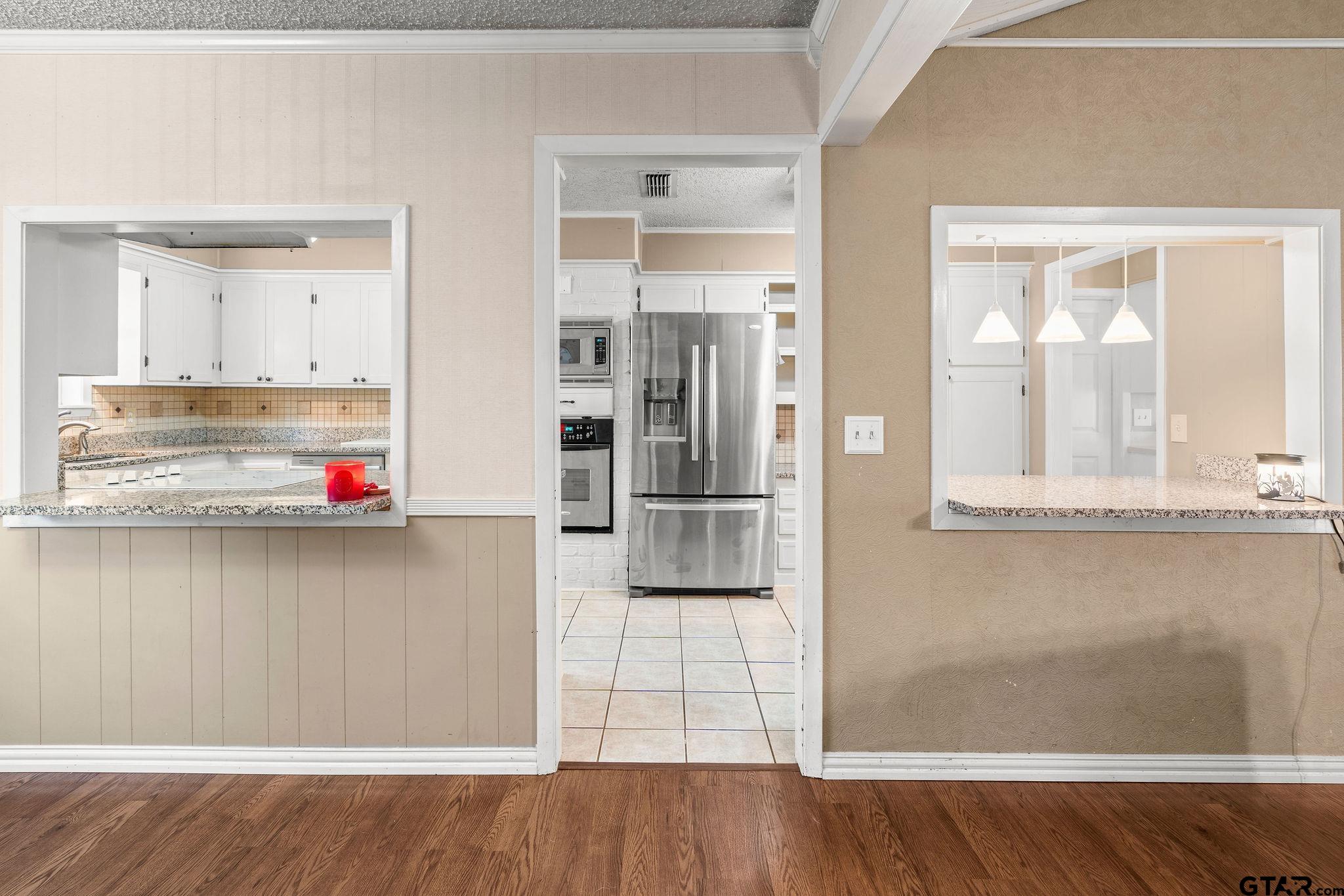 321 Jefferson Street Lone Star, TX 75668 - Photo 5 of 36