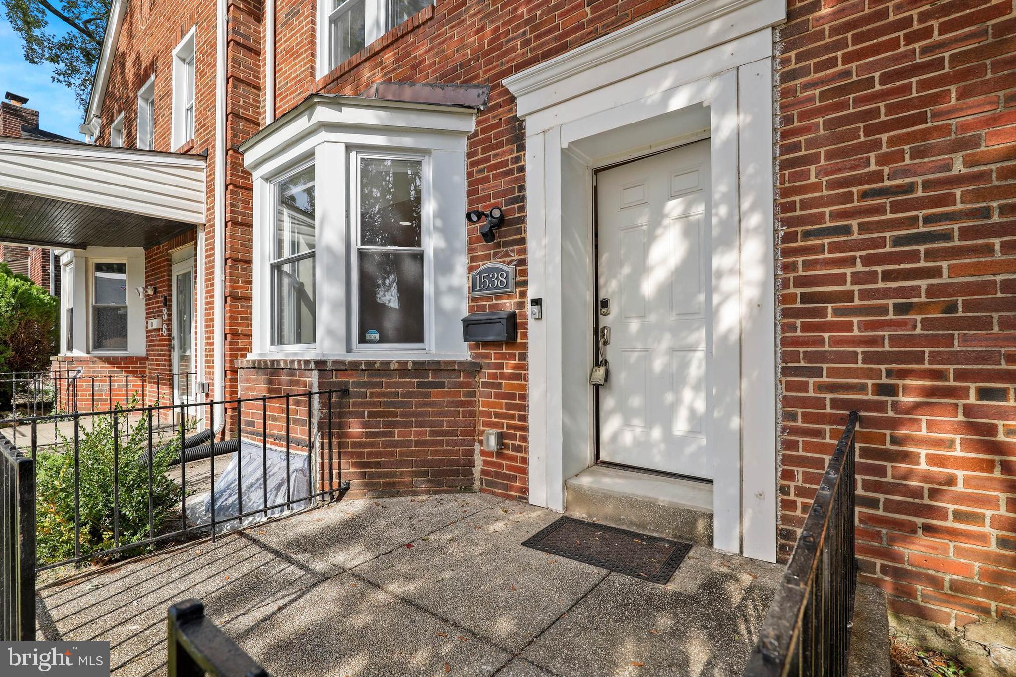 1538 Sheffield Road Baltimore, MD 21218 - Photo 2 of 35