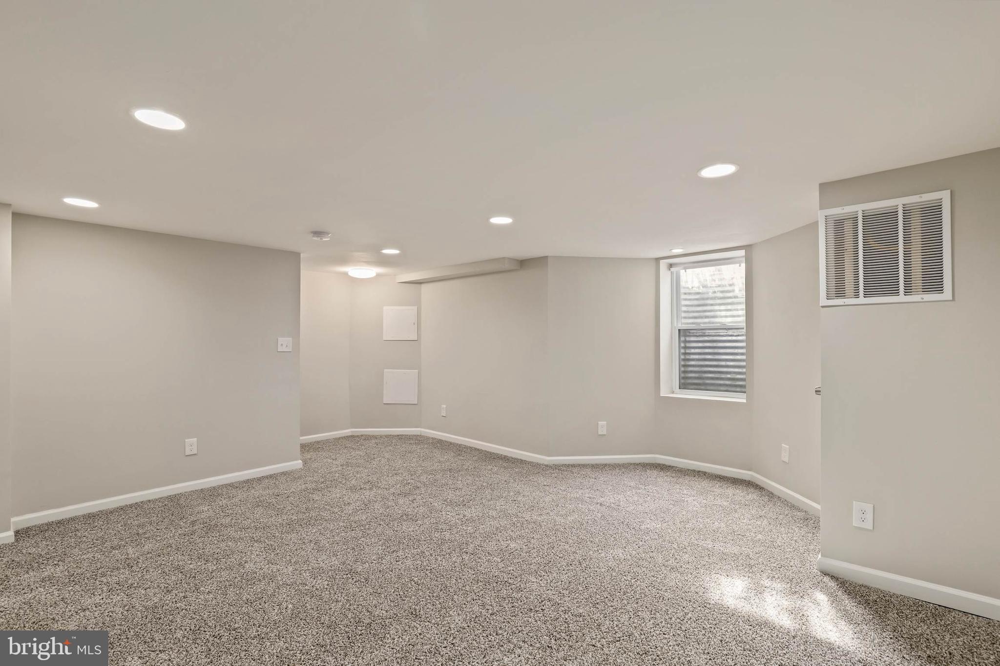 1538 Sheffield Road Baltimore, MD 21218 - Photo 15 of 35