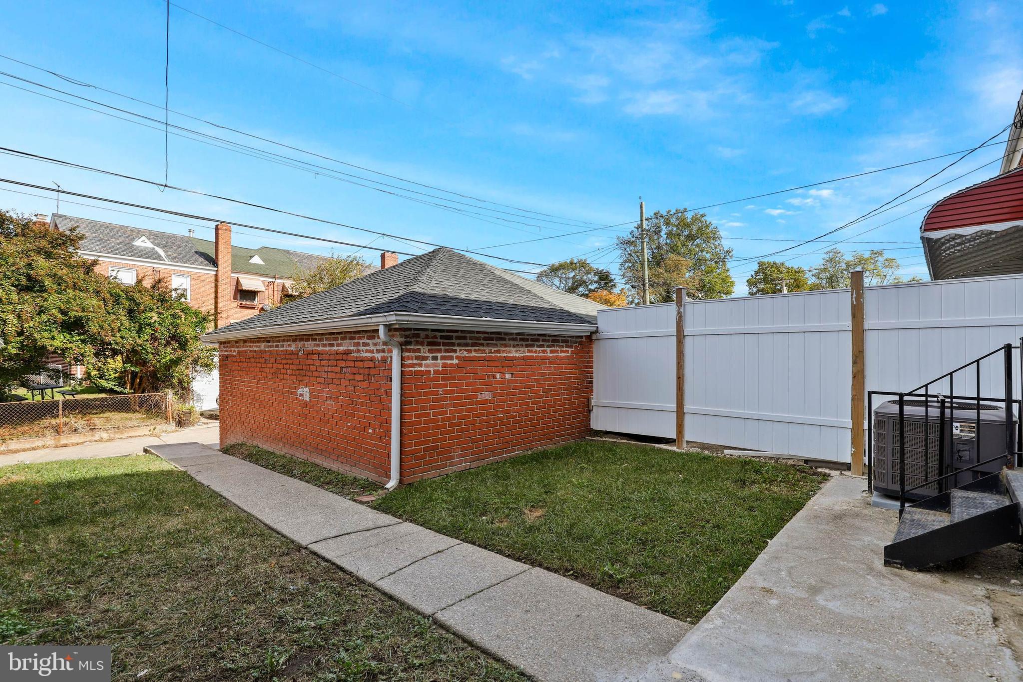 1538 Sheffield Road Baltimore, MD 21218 - Photo 31 of 35