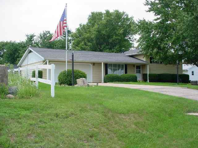 115 South Washburn Road Lacon, IL 61540 - Photo 1 of 9 Gallery Image 1