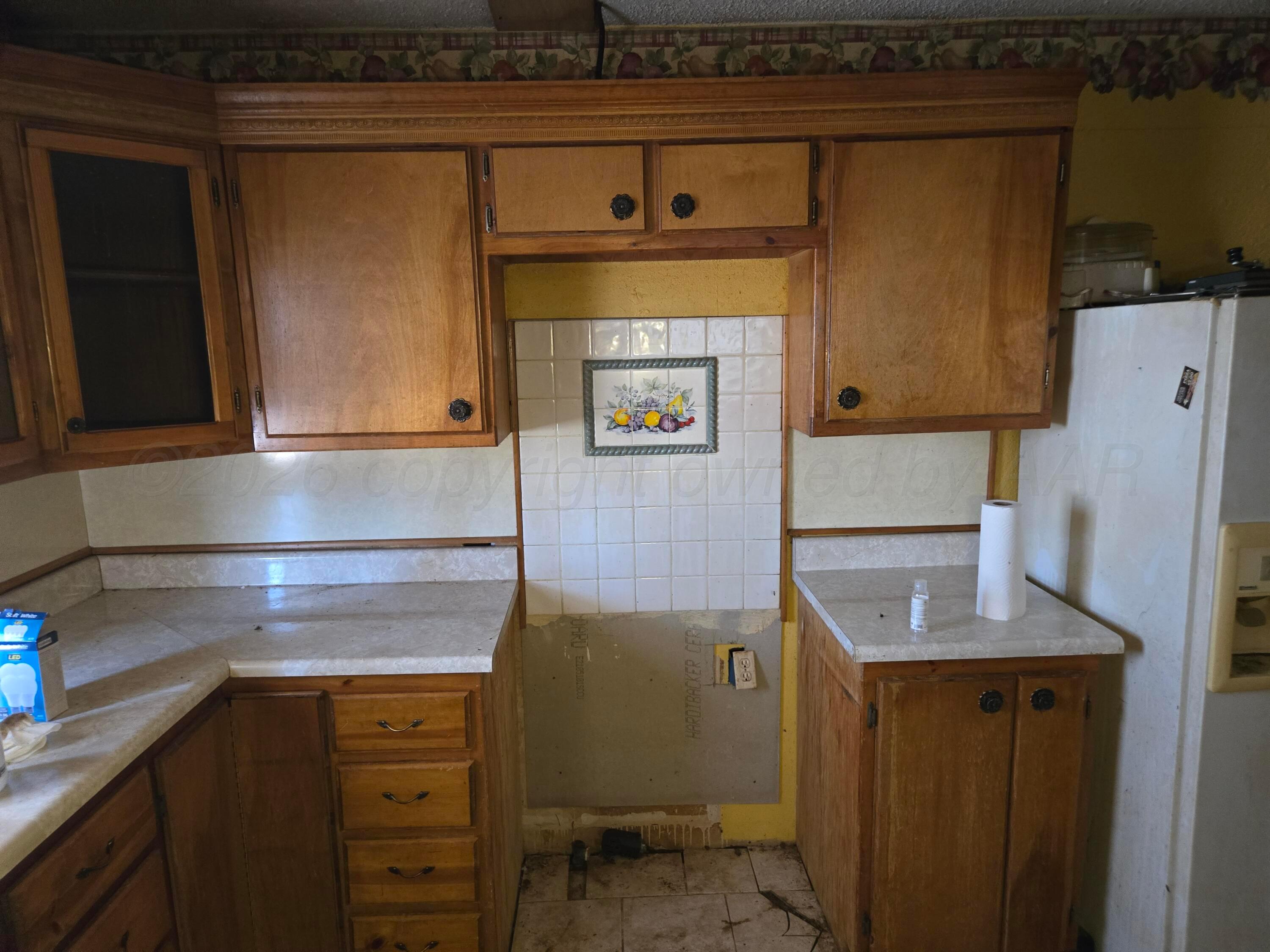 421 North 8th Street Memphis, TX 79245 - Photo 21 of 40 a view of storage and utility room