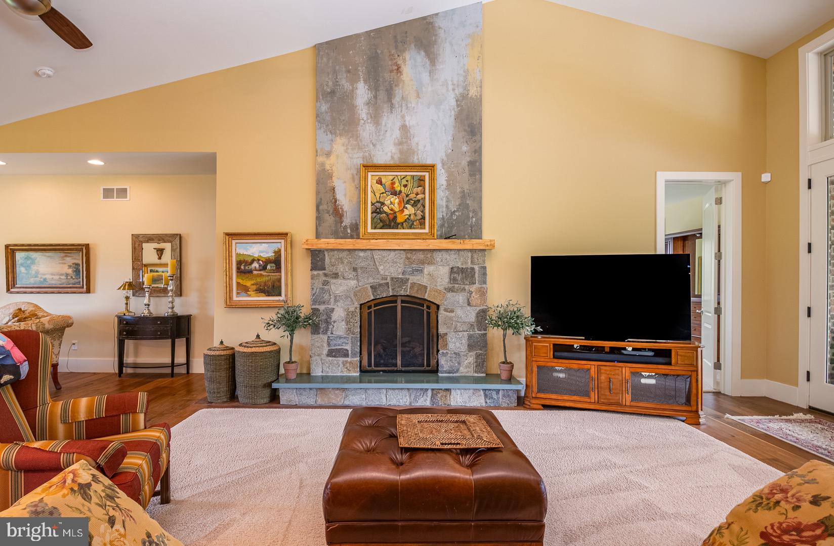 30 Andes Lane Reading, PA 19608 - Photo 21 of 47 Relax in this amazingly comfortable space