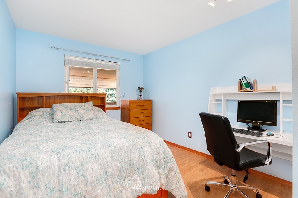 23714 Carter Road Bothell, WA 98021 - Photo 11 of 25