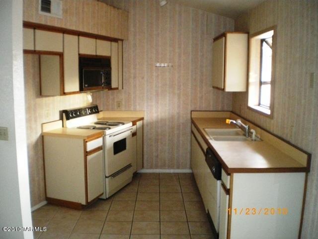 1625 Twin Ridge Road Tucson, AZ 85746 - Photo 12 of 35 Gallery Image 12