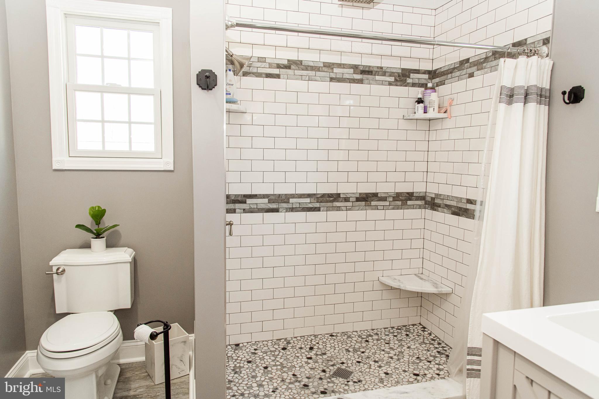 908 North Beecham Road Williamstown, NJ 08094 - Photo 21 of 33 Primary Bathroom