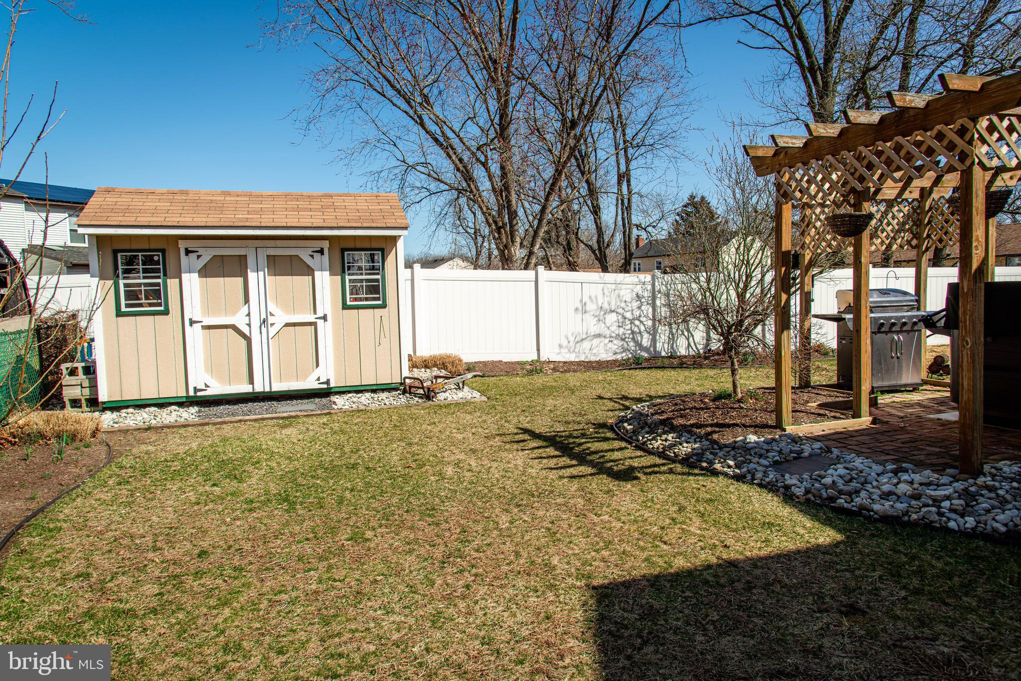 908 North Beecham Road Williamstown, NJ 08094 - Photo 31 of 33 Backyard