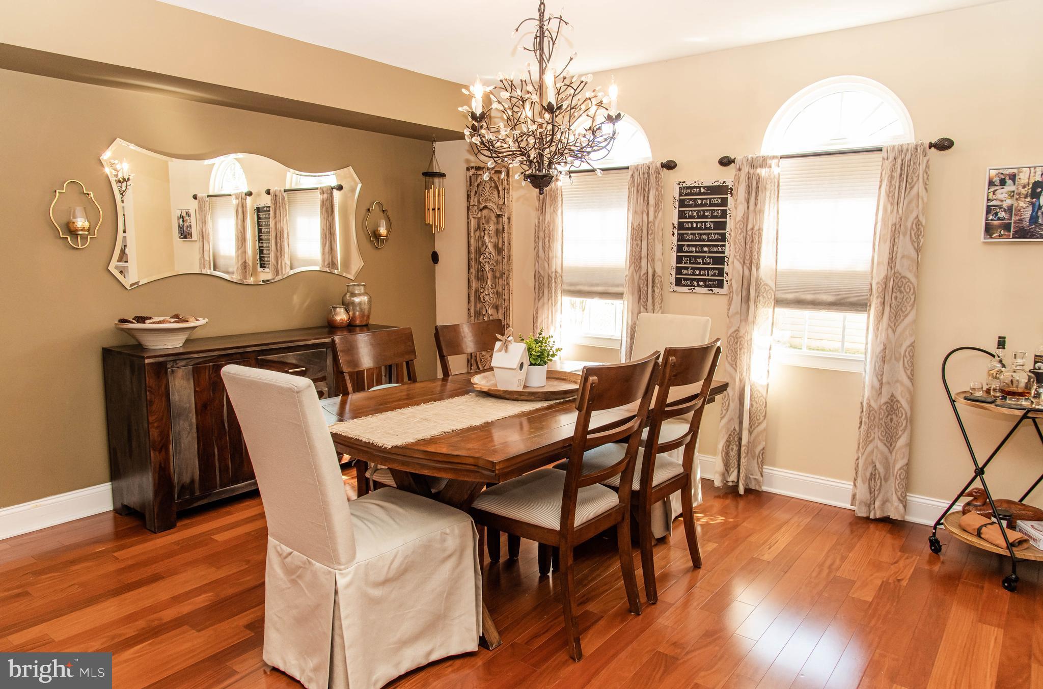 908 North Beecham Road Williamstown, NJ 08094 - Photo 8 of 33 Dining Room