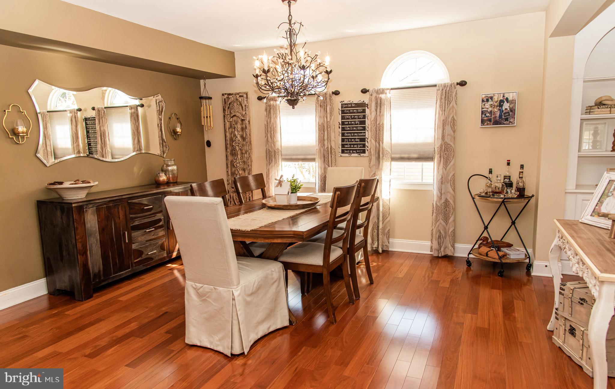 908 North Beecham Road Williamstown, NJ 08094 - Photo 9 of 33 Dining Room