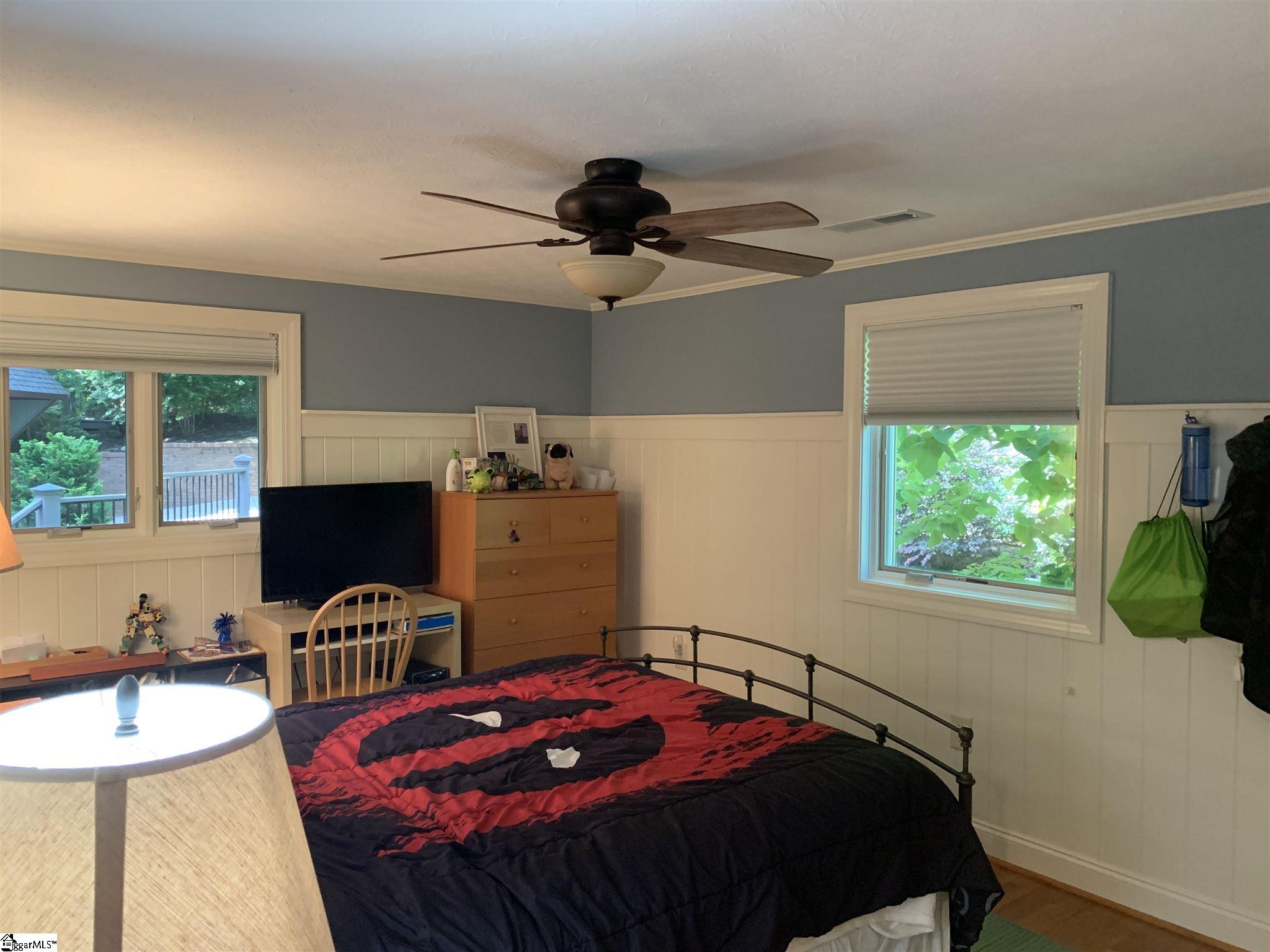 710 Seminole Point Road Fair Play, SC 29643 - Photo 23 of 35 Gallery Image 23