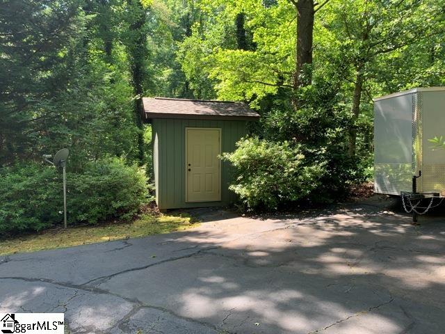710 Seminole Point Road Fair Play, SC 29643 - Photo 31 of 35 Gallery Image 31
