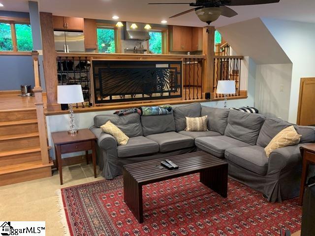 710 Seminole Point Road Fair Play, SC 29643 - Photo 7 of 35 Gallery Image 7
