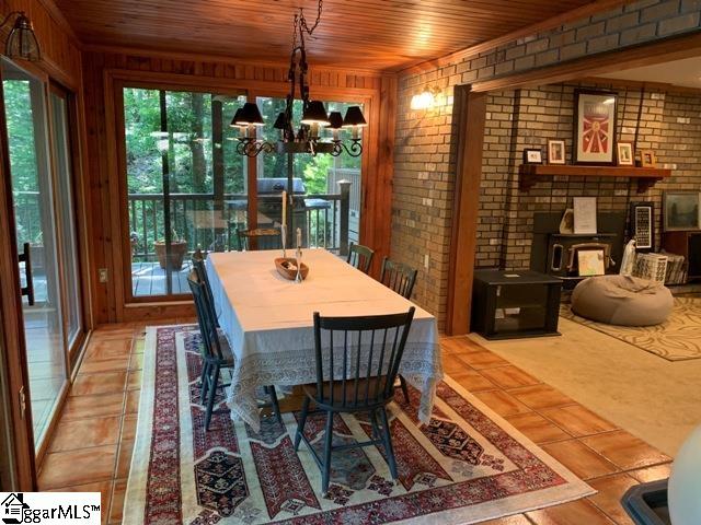 710 Seminole Point Road Fair Play, SC 29643 - Photo 10 of 35 Gallery Image 10