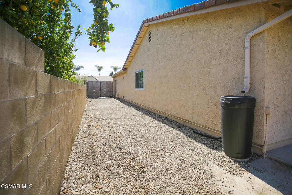 458 Mark Drive Simi Valley, CA 93065 - Photo 35 of 36