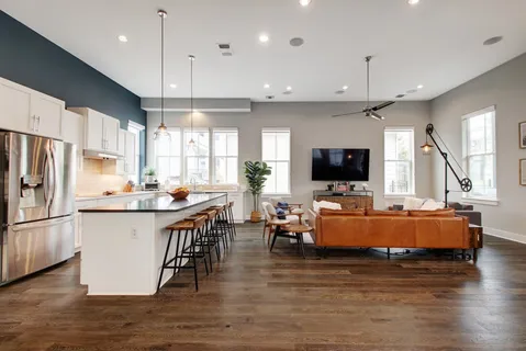 $739,000 | 4810 Springdale Road, Austin, TX 78723