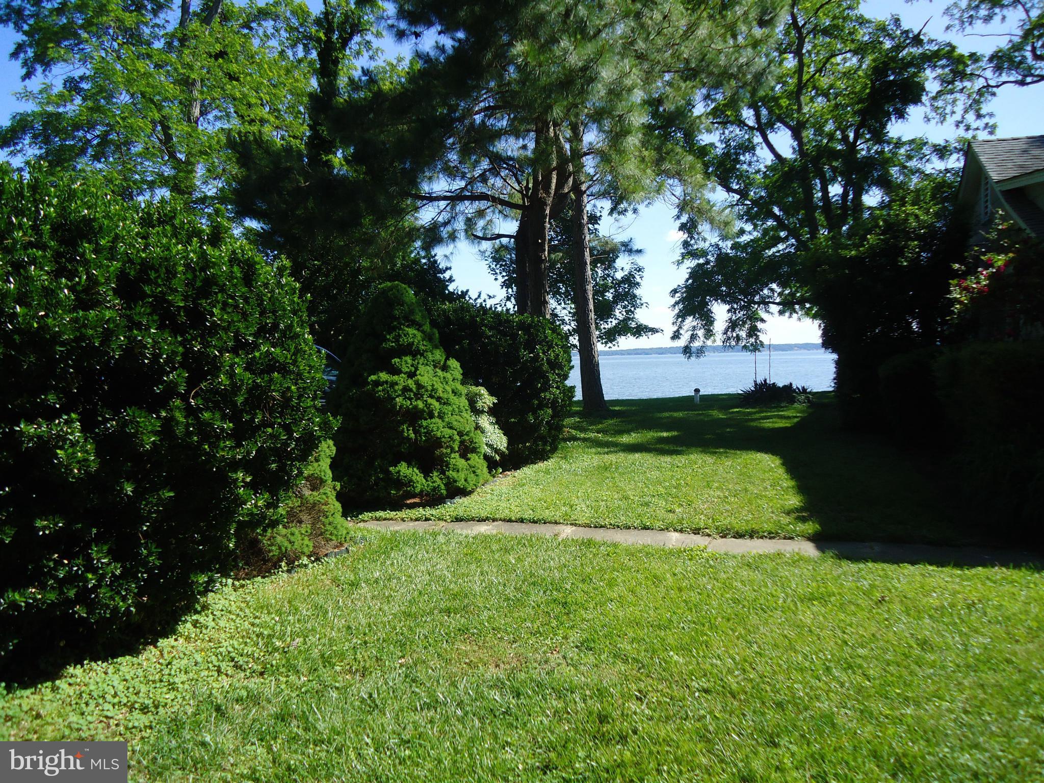 20245 Breezy Point Road Coltons Point, MD 20626 - Photo 13 of 30 Exterior (General)