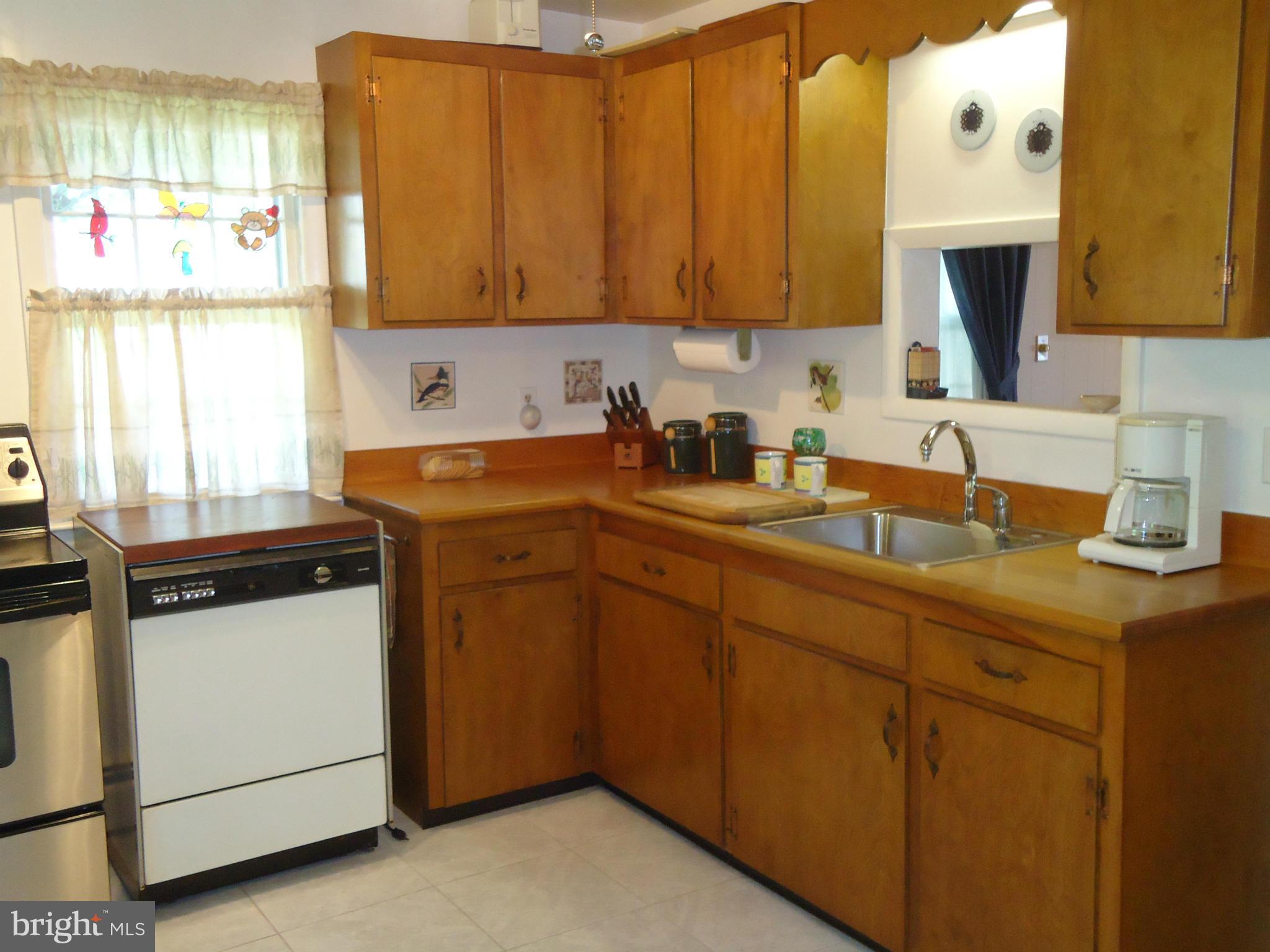 20245 Breezy Point Road Coltons Point, MD 20626 - Photo 18 of 30 Kitchen