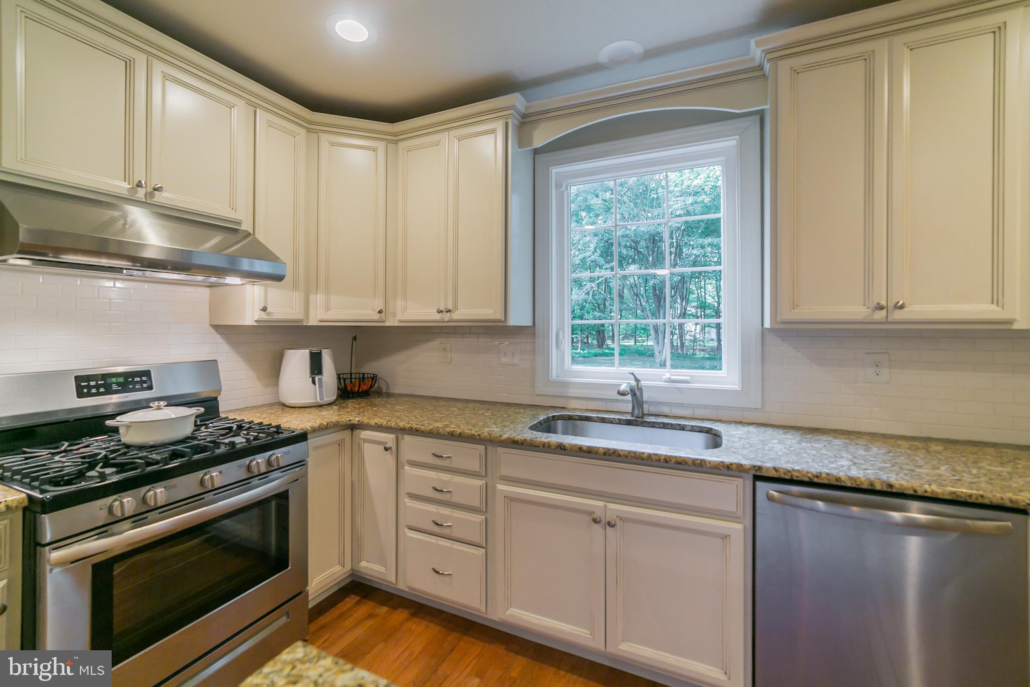 240 Hancock Road North Wales, PA 19454 - Photo 12 of 30 Gallery Image 12