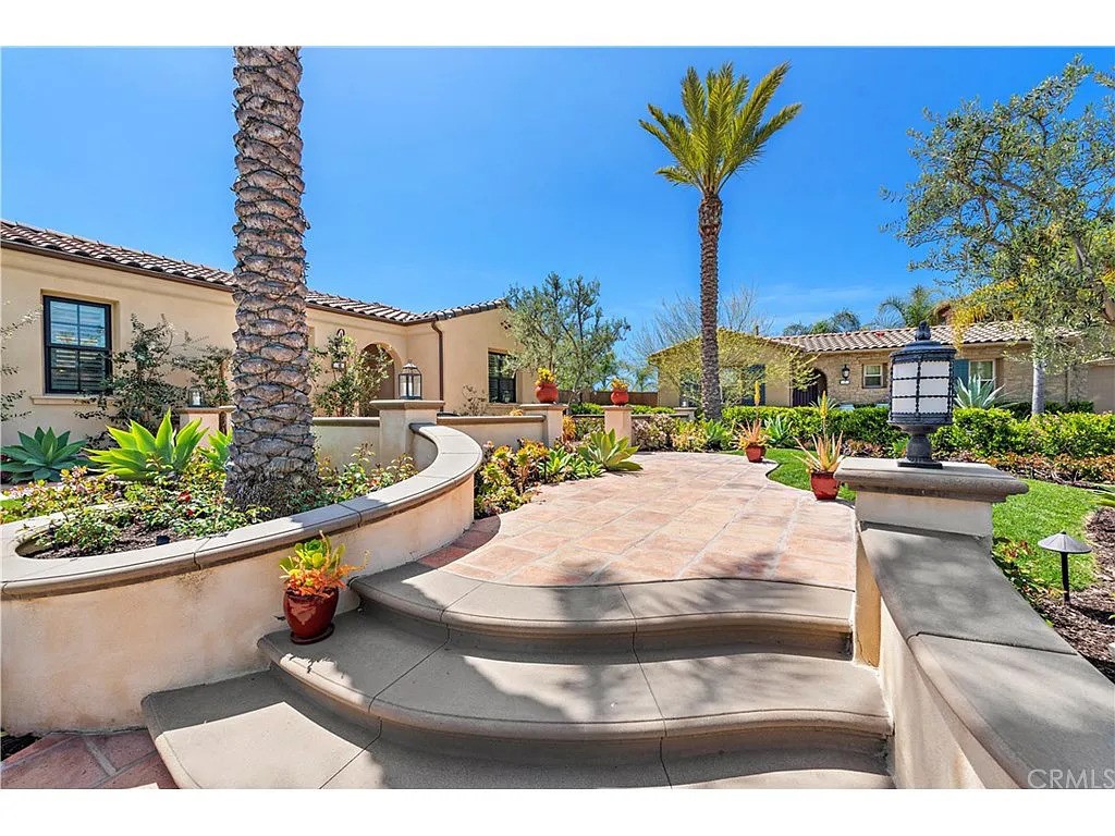 9 Paniolo Road Ladera Ranch, CA 92694 - Photo 11 of 40