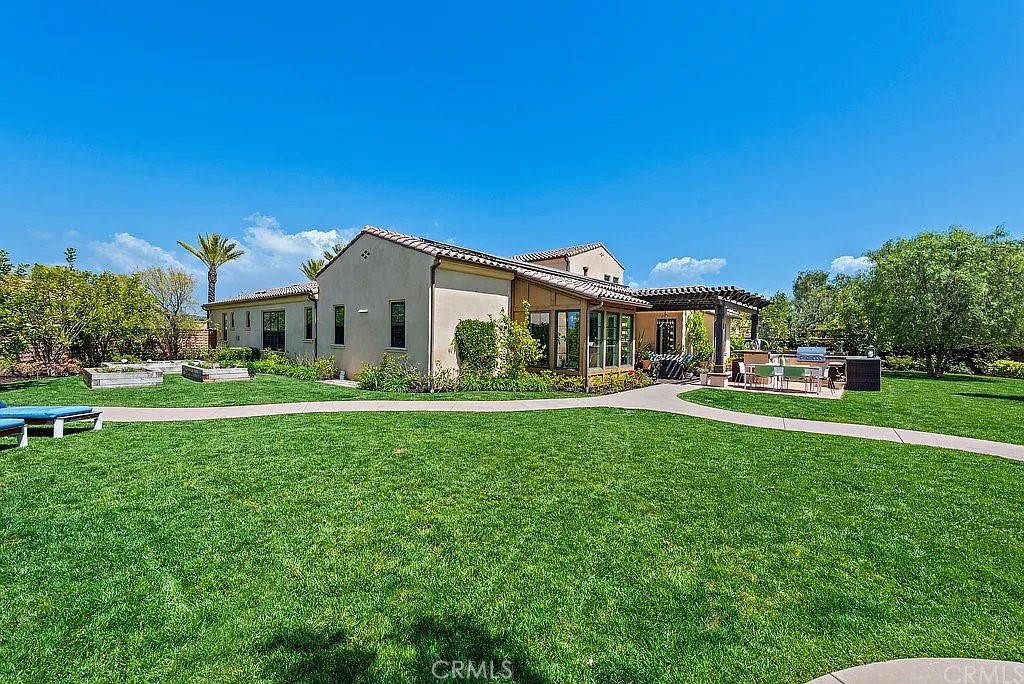 9 Paniolo Road Ladera Ranch, CA 92694 - Photo 4 of 40