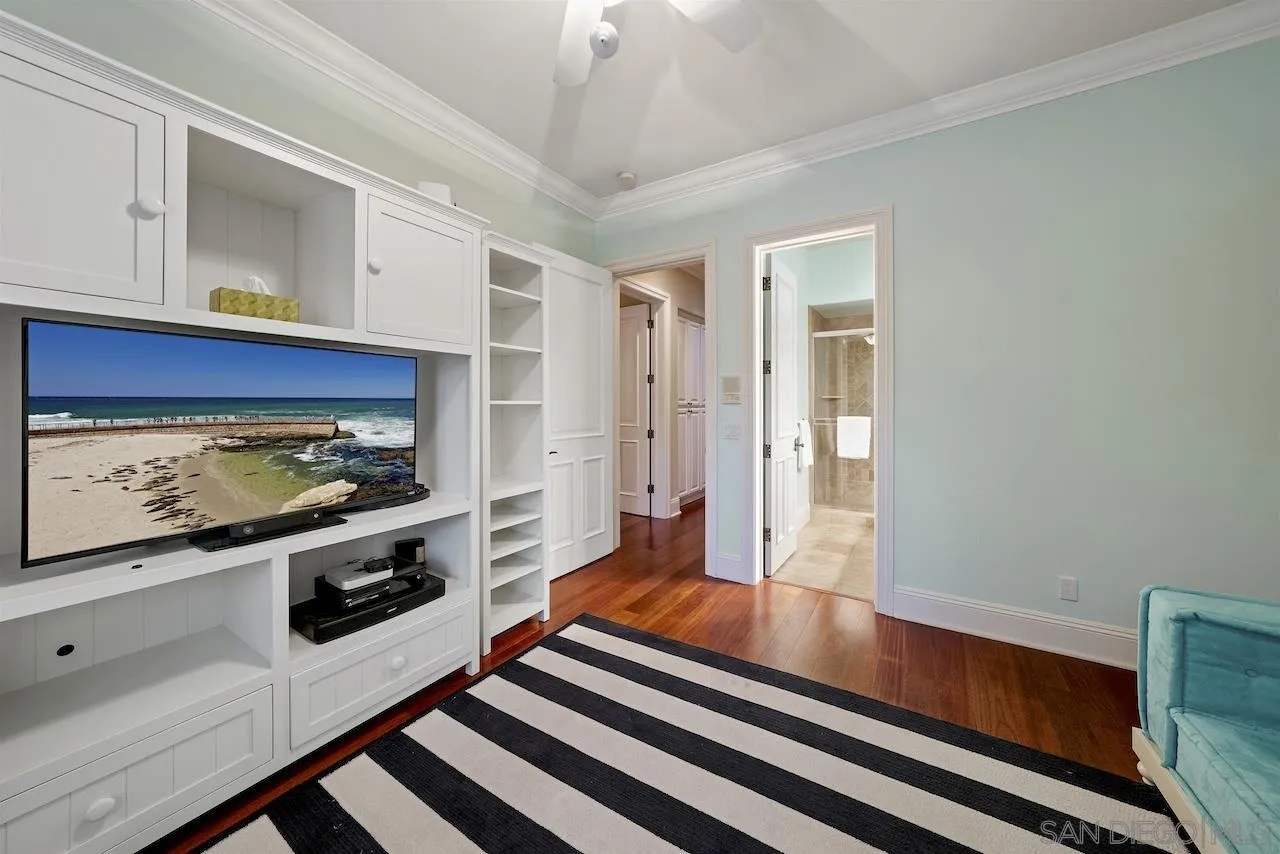 16644 Valle Verde Road Poway, CA 92064 - Photo 29 of 37 a kitchen with wooden floor and a stove top oven