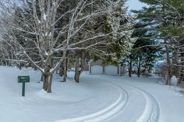 $2,495,000 | 657 Town Farm Road, Ludlow, VT 05149