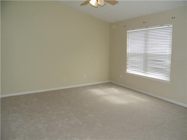 6947 Rutherford Drive Indianapolis, IN 46237 - Photo 10 of 18 Gallery Image 10