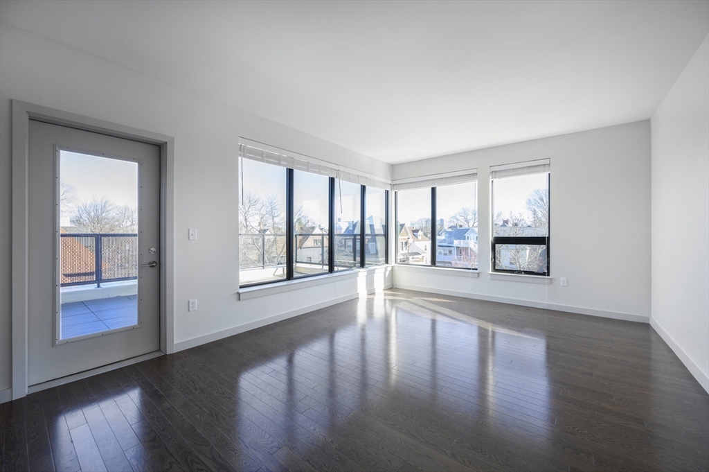 455 Harvard Street, Unit 404 Brookline, MA 02446 - Photo 3 of 15