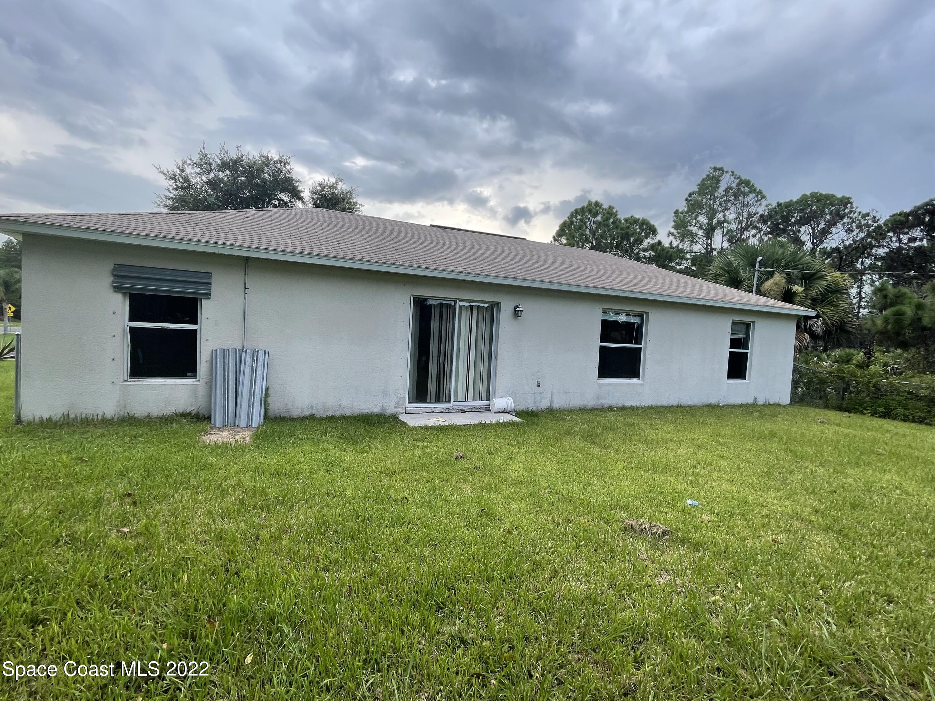 321 Sarah Road Southwest Palm Bay, FL 32908 - Photo 2 of 10 B17BBADB-9C2E-448A-82DB-F26B3351AD51