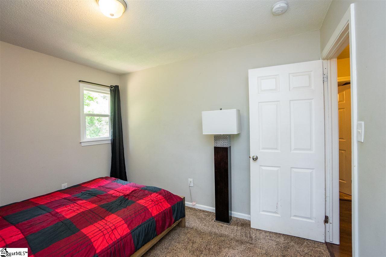 316 Westchester Road Easley, SC 29640 - Photo 16 of 31
