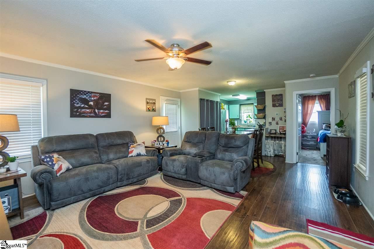 316 Westchester Road Easley, SC 29640 - Photo 8 of 31