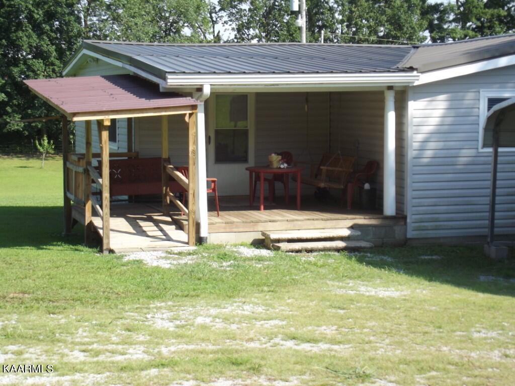1368 Walt Reed Road Grandview, TN 37337 - Photo 36 of 59 COVERED DECK