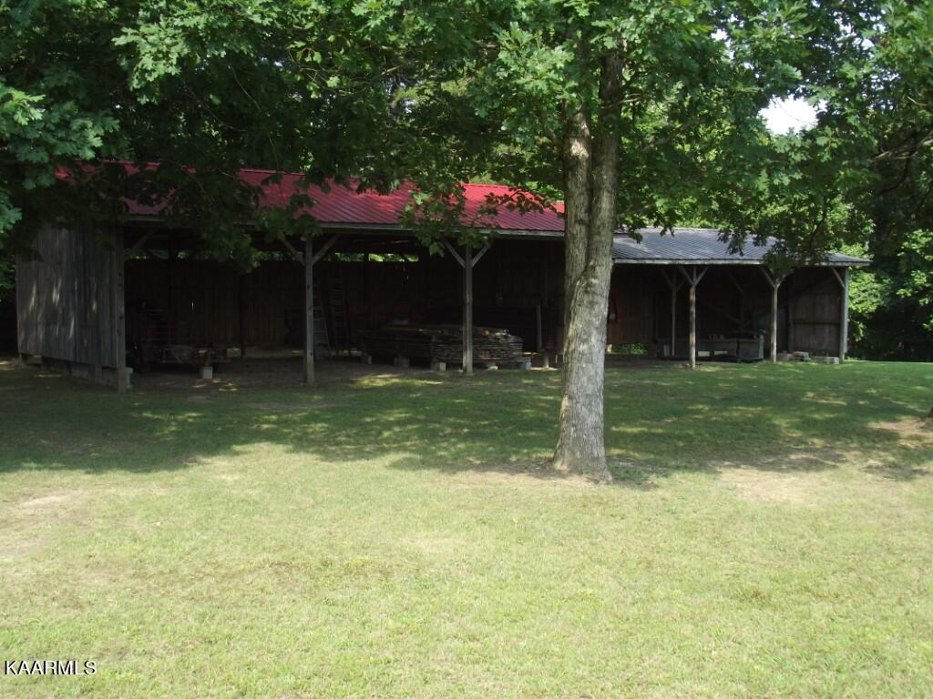 1368 Walt Reed Road Grandview, TN 37337 - Photo 42 of 59 RUN-IN SHED