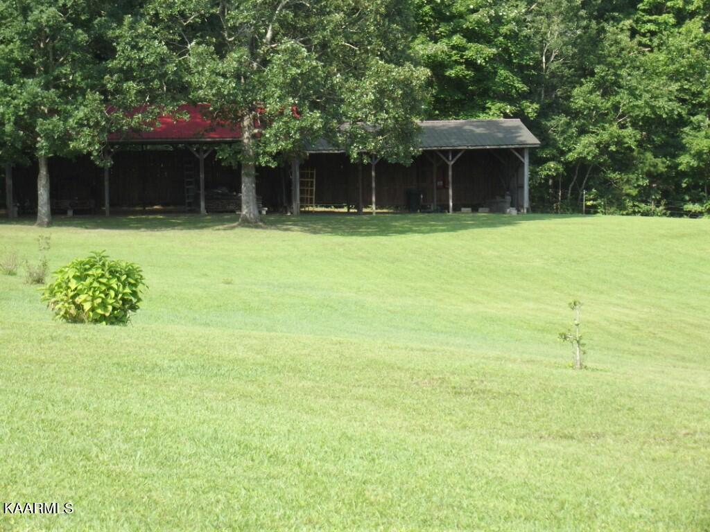 1368 Walt Reed Road Grandview, TN 37337 - Photo 43 of 59 PROPERTY/RUN-IN SHED